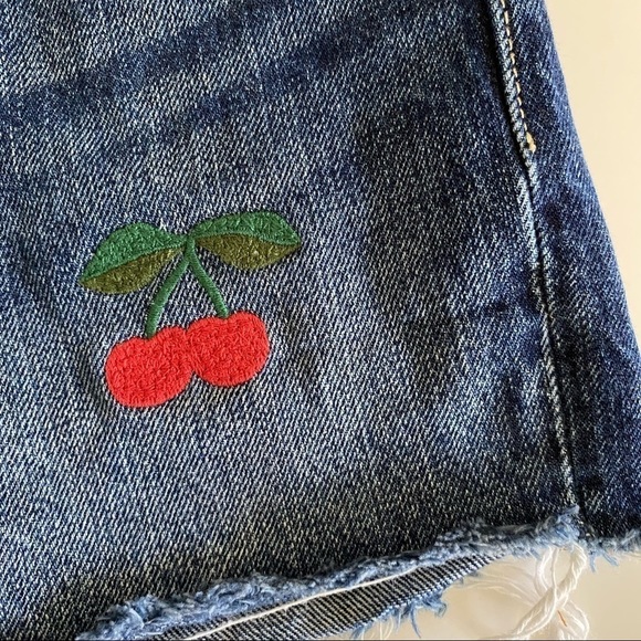 LEVI’S 501 Cutoff Jean Shorts - High Rise Button Fly Cherry - Picture 9 of 16